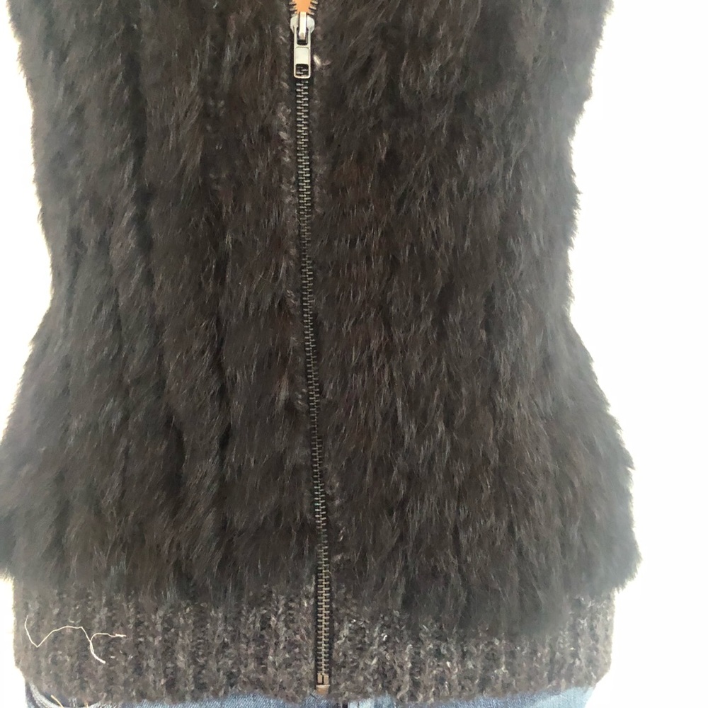 Line Rabbit Fur vest - Picture 5 of 7